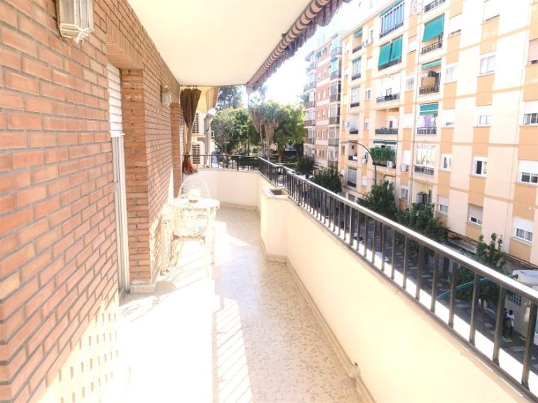 Moderne nieuwbouwappartement met zeezicht - wonen in Marbella aan de Costa del Sol